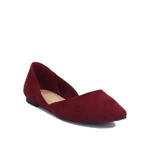 NWOT TIME & TRU Burgundy Pointed Toe Ballet Flat